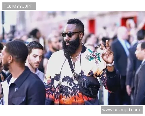 詹姆斯哈登的篮球传奇之路与职业生涯的辉煌成就解析 詹姆斯哈登的篮球传奇之路与职业生涯的辉煌成就解析