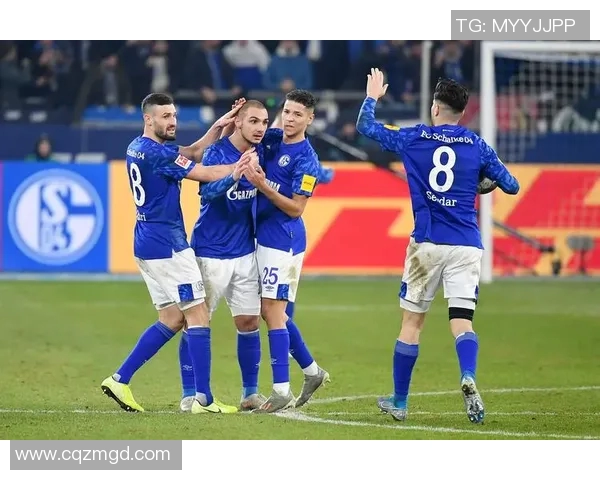 沙尔克04队迎战强敌全力争胜期待精彩对决