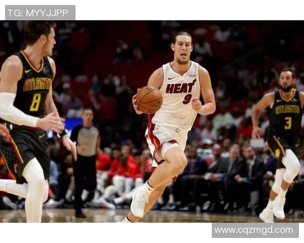 布鲁克洛佩斯：从篮筐之下的巨人到NBA的战术核心