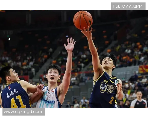 广州篮球队在冠军赛中的默契配合与战术执行分析MBA 广州篮球队在冠军赛中的默契配合与战术执行分析MBA