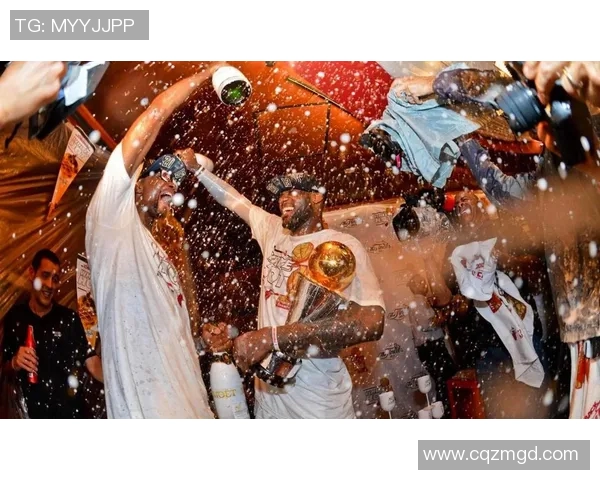 活塞创下28连败历史新纪录主帅辞职球员泪洒更衣室情景感人至深